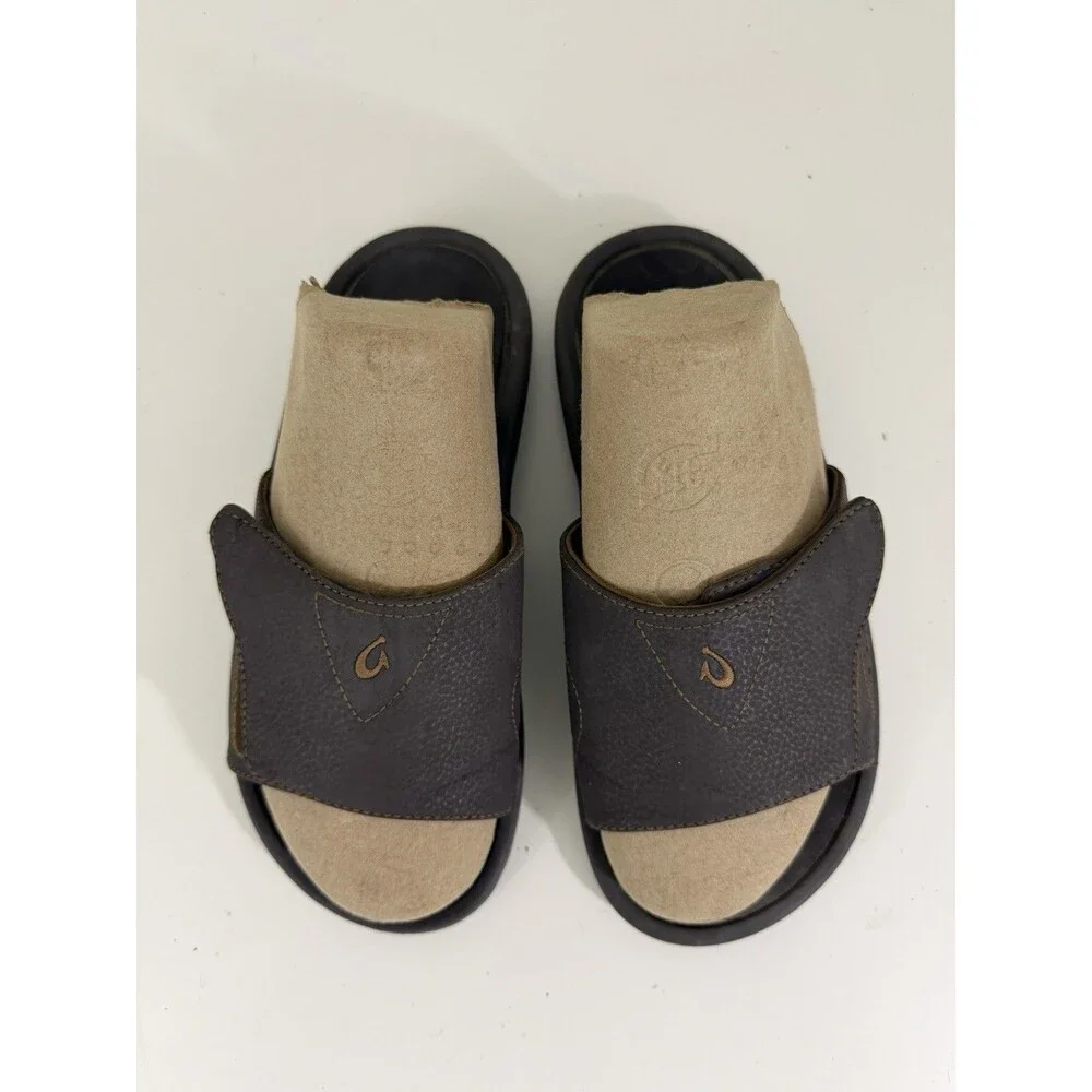 OLUKAI Dark Java Nalu Slide Sandals Mens Sz 9 EU 42 Beach Vibes  Hook & Loop